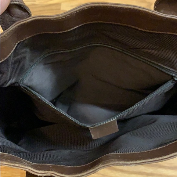 Authentic Vintage Gucci Tote - Picture 7 of 8